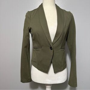 Emma army green fitted blazer that stretches  size M